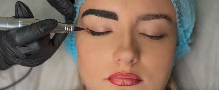 Permanent Eyeliner Top Lid Specialist Near Me in Cleveland, OH